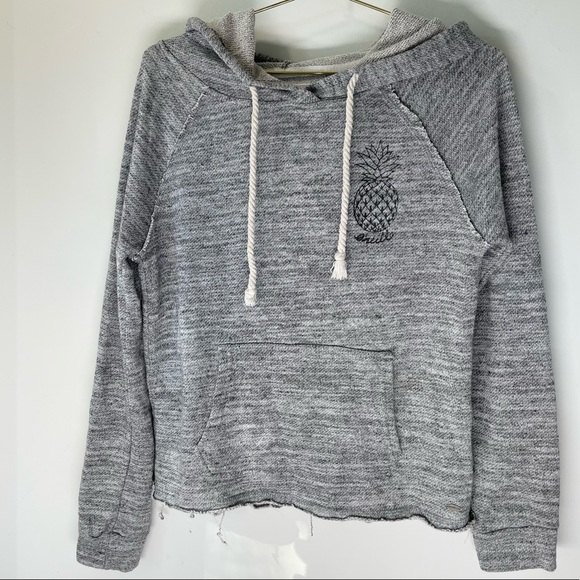 O'Neill Tops - O’NEILL XS Gray Cropped Raw Hem Pineapple Hoodie sweater